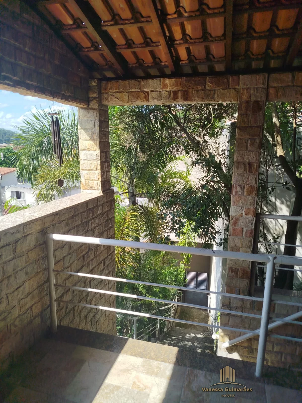 Mansão Privativa à Venda em Pinheiral – RJ