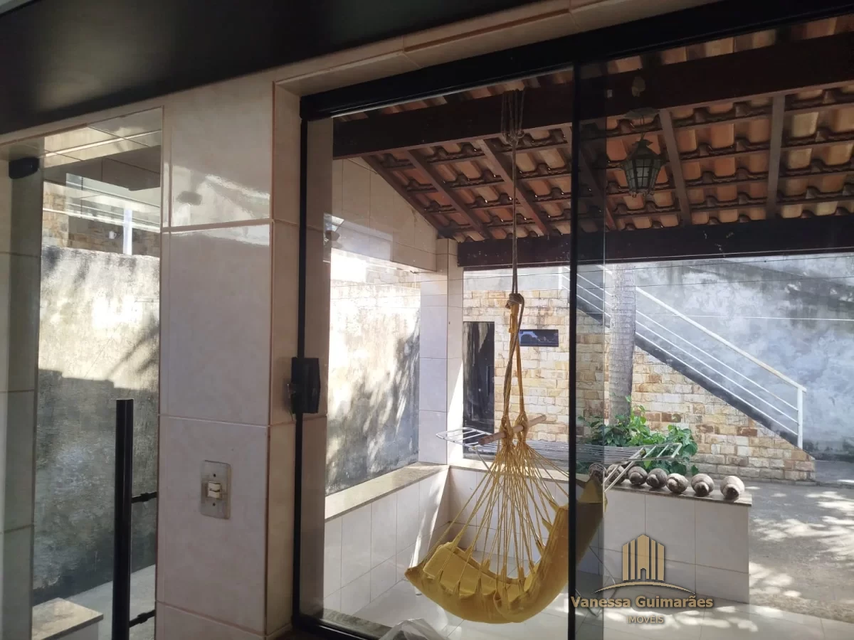 Mansão Privativa à Venda em Pinheiral – RJ