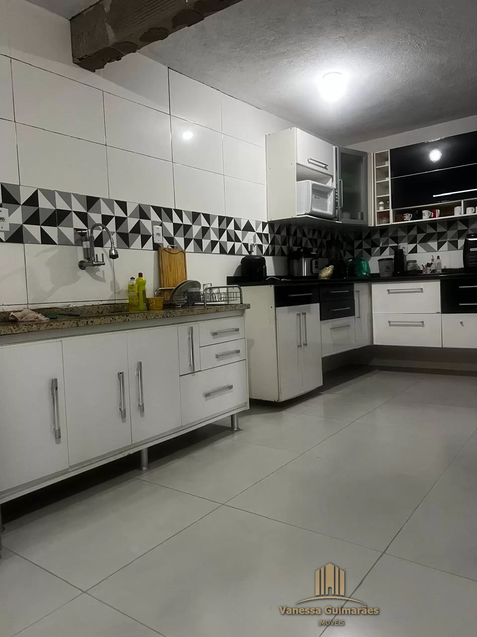 Casas à Venda no Mesmo Terreno – Bairro Santo Agostinho, Volta Redonda/RJ