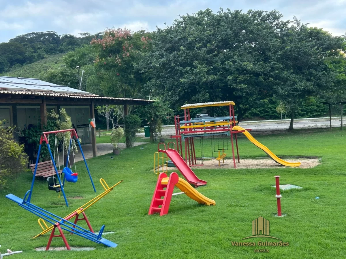 Flat mobiliado no Condomínio Village das Águas