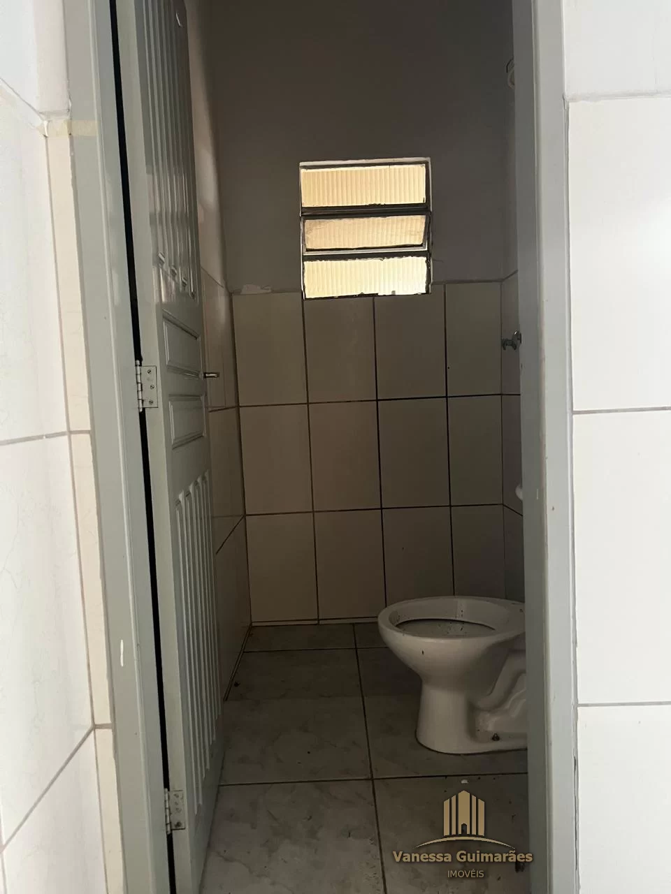 Terreno com 4 Casas – Bairro Monte Castelo