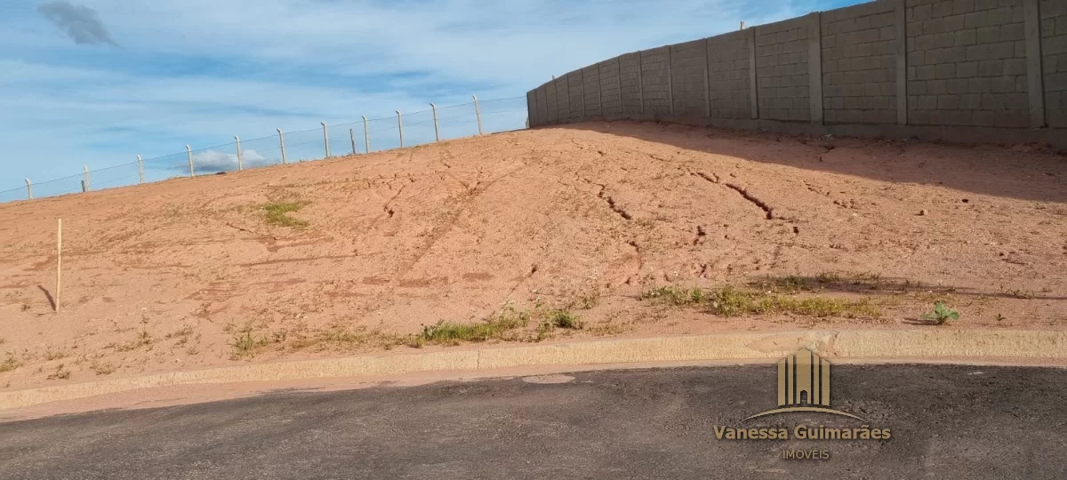 Terreno no Condomínio Residencial Reserva do Vale 1