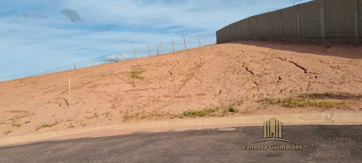 Terreno no Condomínio Residencial Reserva do Vale 1